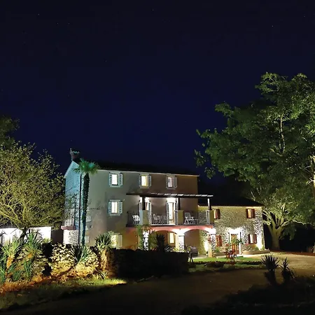 Holiday home 6 Bedroom Beautiful In *
