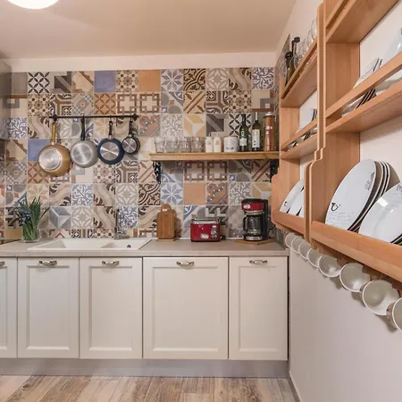 Holiday home 6 Bedroom Beautiful In *