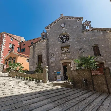 Gorgeous In With Sauna * Nedeščina